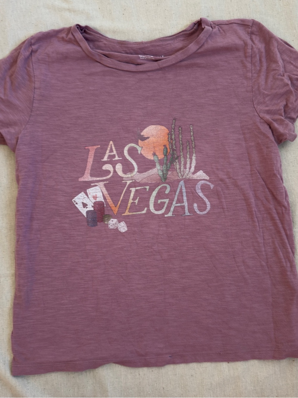 American Eagle Outfitters Mauve Las Vegas Graphic Tee